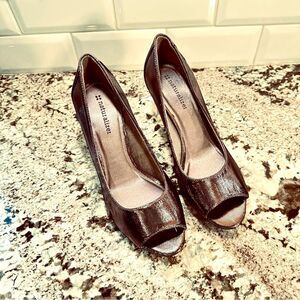 Naturalizer Peep Toe Flex Heel